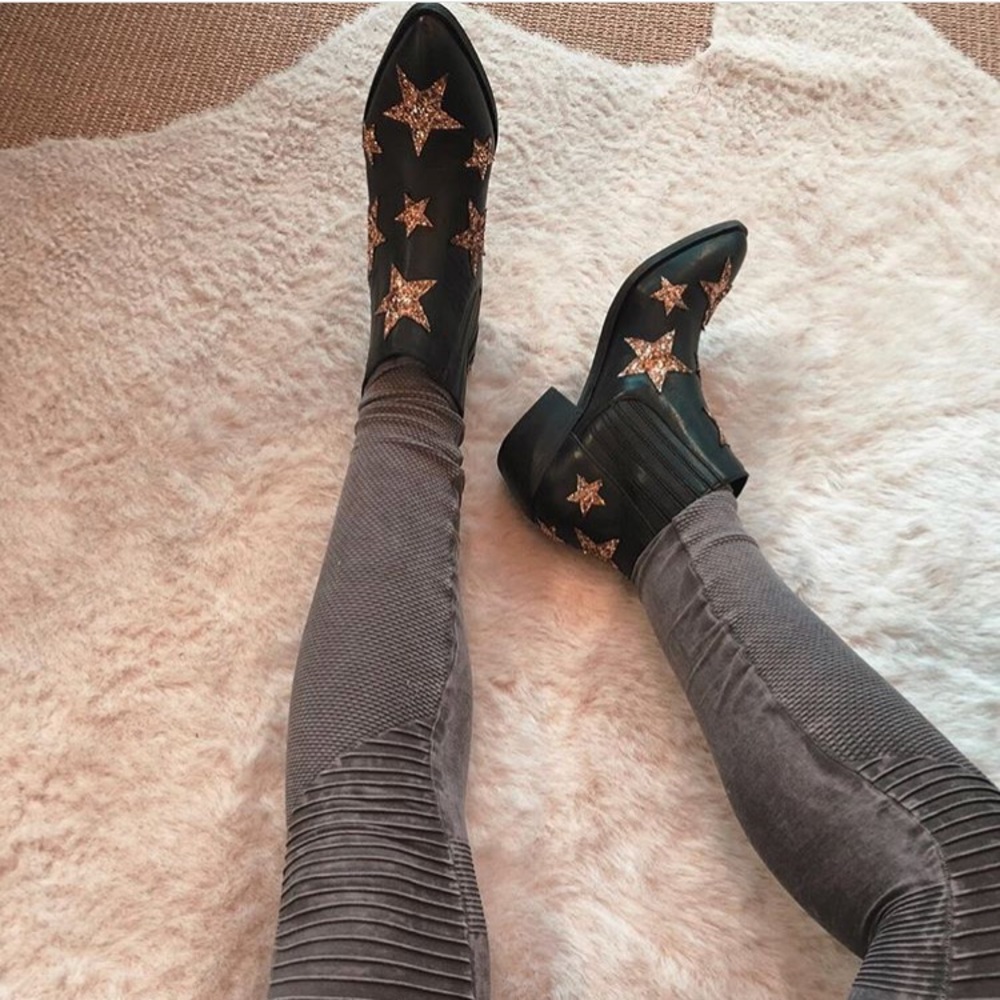 NWT Chinese Laundry Star booties - Picture 2 of 5